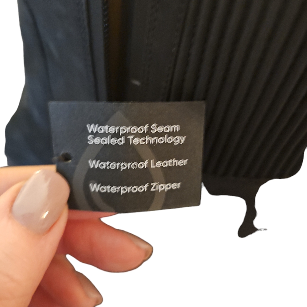 Vionic Shantelle black ankle boots new with tags booties sz 10 waterproof - Picture 6 of 9